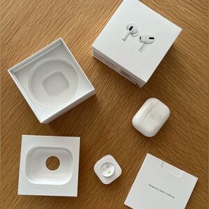 Apple AirPod Pros